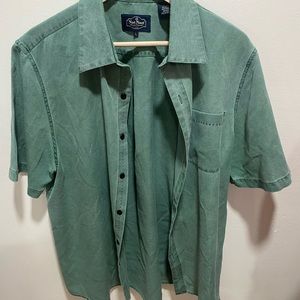 Green Nat Nast Button up